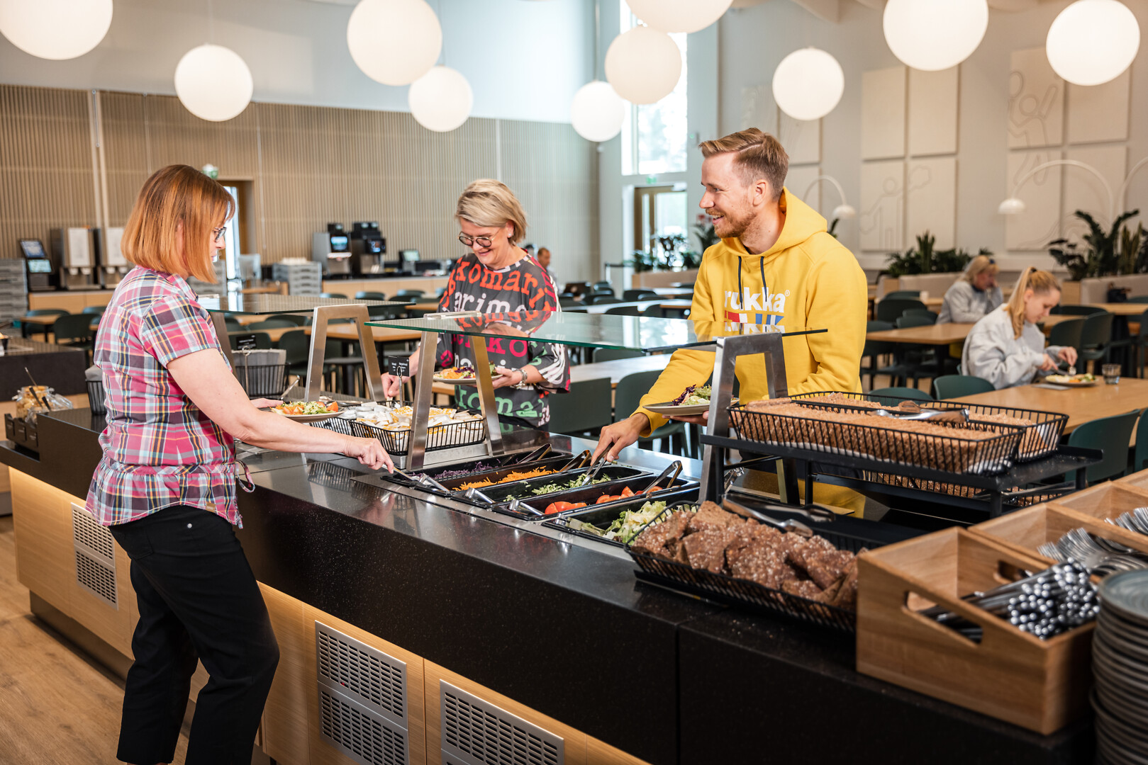 Alkuviikon täysihoitopaketti, 2 vrk